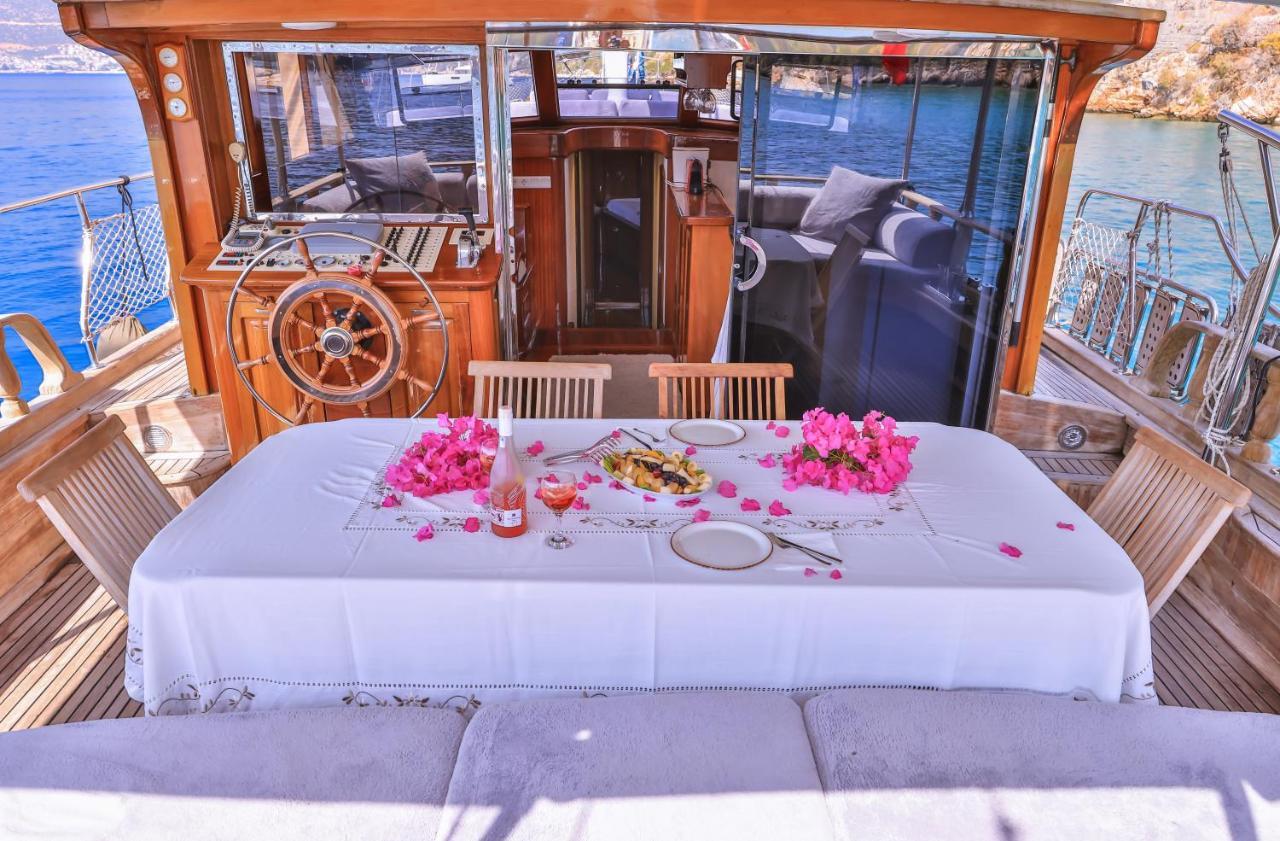 ホテル Blue Cruise カシュ エクステリア 写真